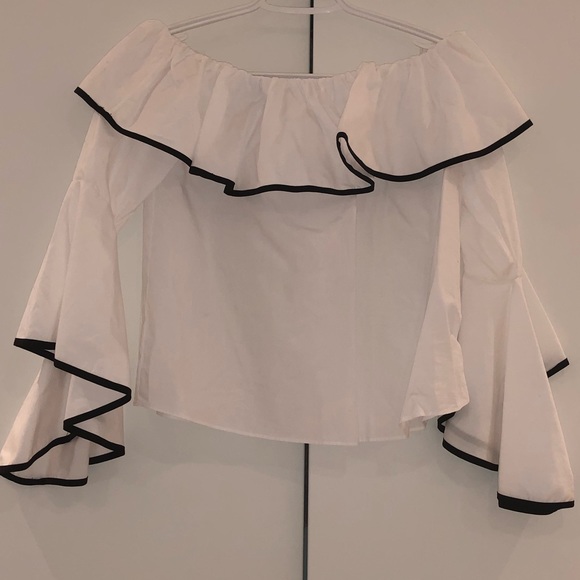 ZARA off the shoulder - Picture 1 of 3